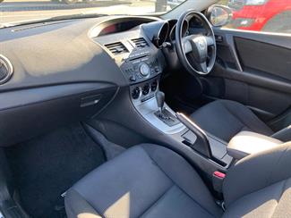 2010 Mazda 3 - Thumbnail