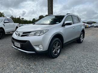 2015 Toyota RAV4 - Thumbnail