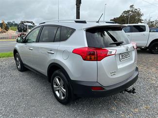 2015 Toyota RAV4 - Thumbnail