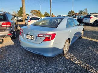 2012 Toyota Camry - Thumbnail