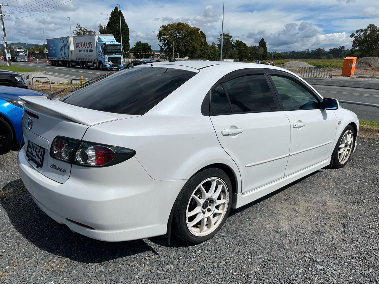 2006 Mazda Atenza