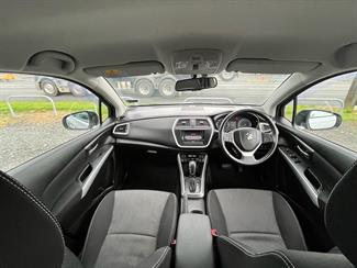 2015 Suzuki SX4 - Thumbnail