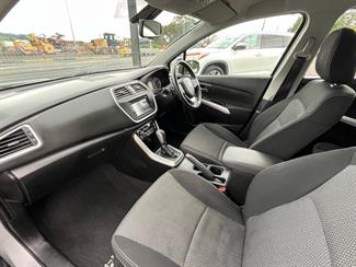 2015 Suzuki SX4 - Thumbnail