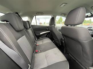 2015 Suzuki SX4 - Thumbnail