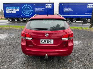 2014 Holden Cruze - Thumbnail