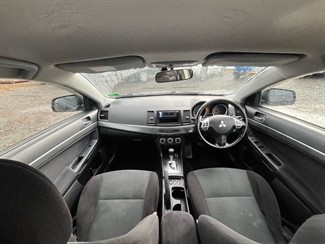 2008 Mitsubishi Galant - Thumbnail