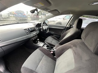 2008 Mitsubishi Galant - Thumbnail