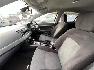 2008 Mitsubishi Galant - Thumbnail