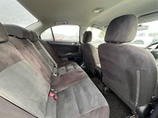 2008 Mitsubishi Galant - Thumbnail