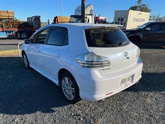 2007 Toyota Blade - Thumbnail