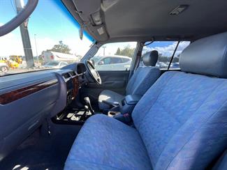 2002 Toyota Land Cruiser Prado - Thumbnail