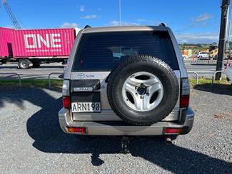 2002 Toyota Land Cruiser Prado - Thumbnail
