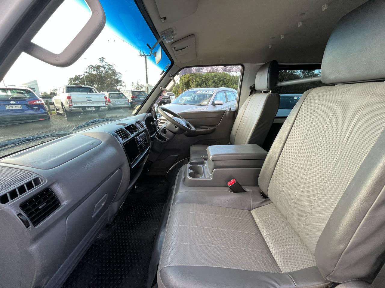 2014 Mazda Bongo