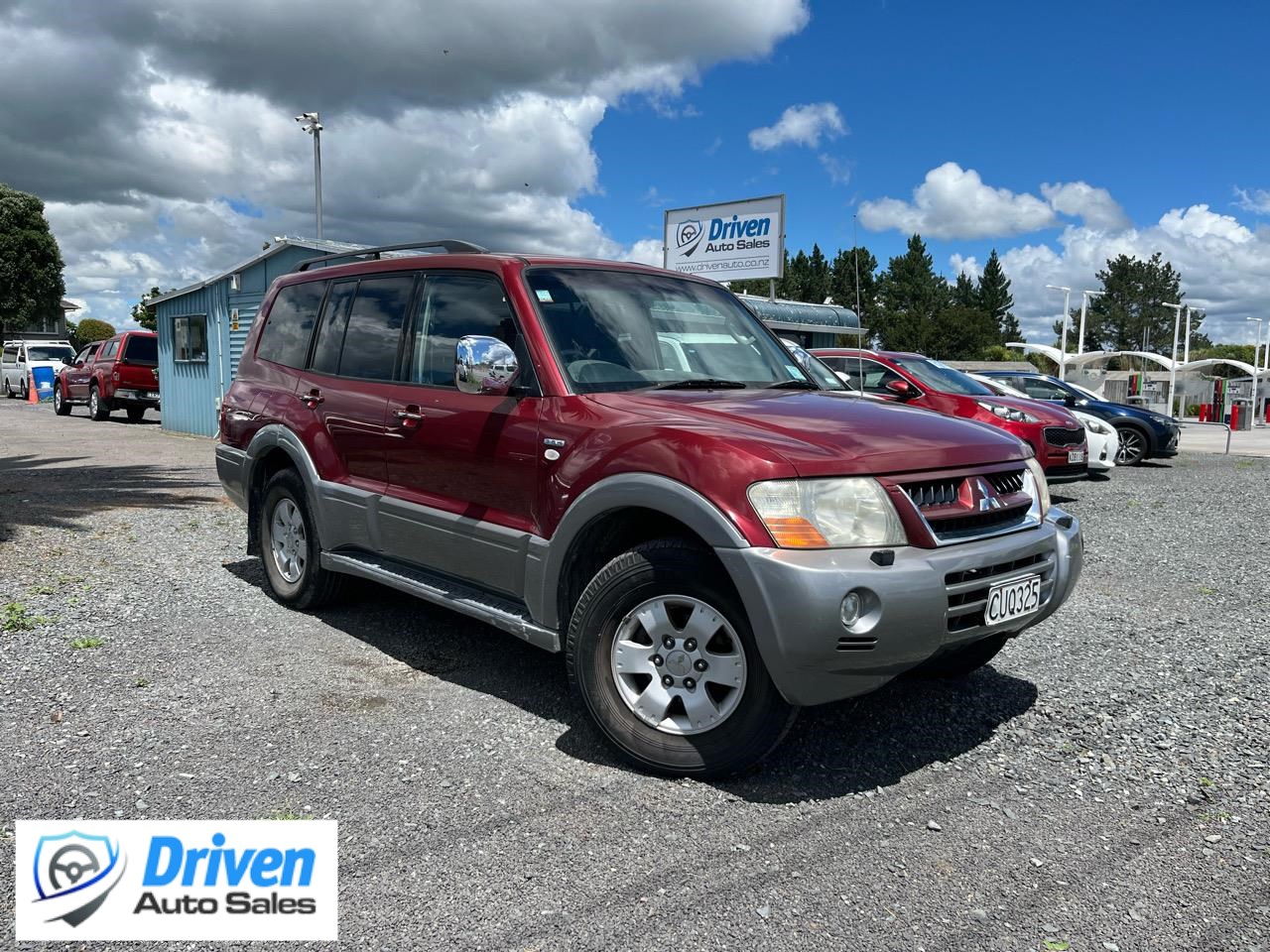 2005 Mitsubishi Pajero