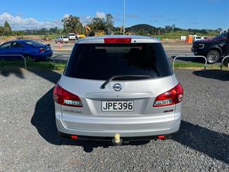 2006 Nissan Wingroad - Thumbnail