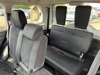 2007 Mitsubishi Pajero - Thumbnail