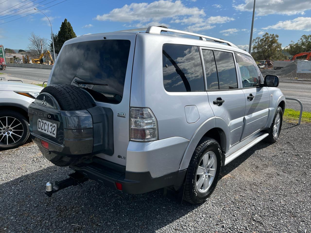 2007 Mitsubishi Pajero