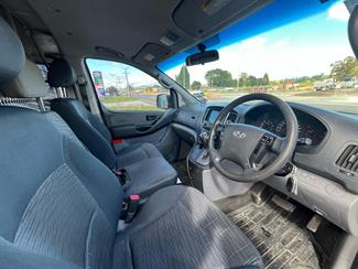 2016 Hyundai Iload - Thumbnail