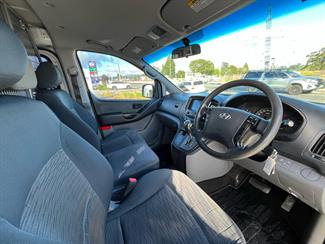 2016 Hyundai Iload - Thumbnail