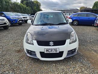 2008 Suzuki Swift - Thumbnail