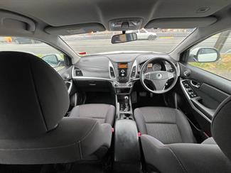 2015 Ssangyong Korando - Thumbnail