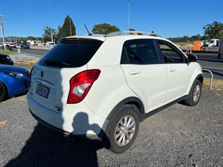 2015 Ssangyong Korando - Thumbnail