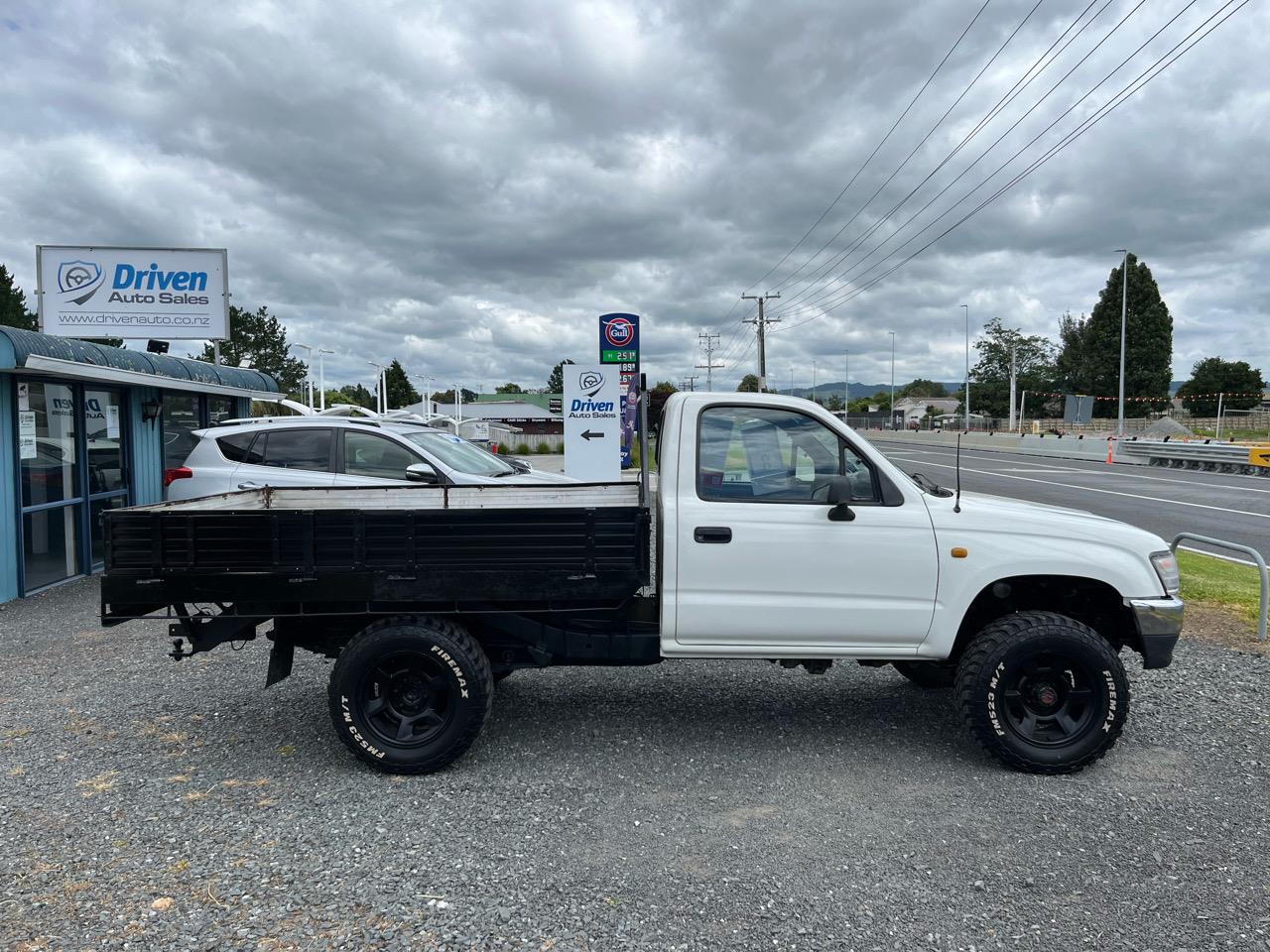 2001 Toyota Hilux