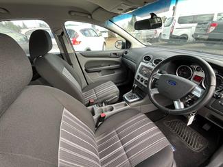 2010 Ford Focus - Thumbnail