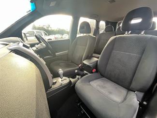 2013 Nissan X-Trail - Thumbnail