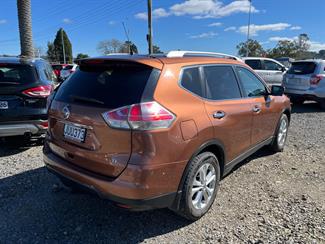 2016 Nissan X-Trail - Thumbnail