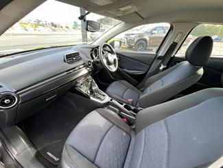 2014 Mazda 2 - Thumbnail