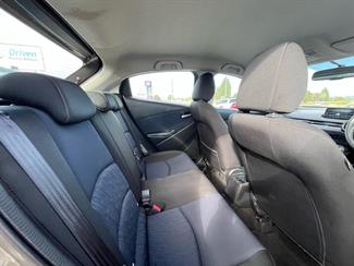 2014 Mazda 2 - Thumbnail