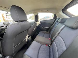 2014 Mazda 2 - Thumbnail