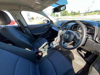 2014 Mazda 2 - Thumbnail