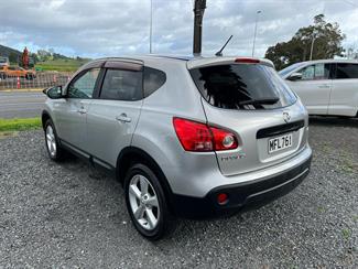 2008 Nissan Dualis - Thumbnail