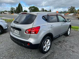 2008 Nissan Dualis - Thumbnail