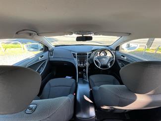 2013 Hyundai I45 - Thumbnail