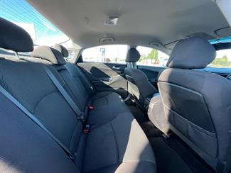 2013 Hyundai I45 - Thumbnail