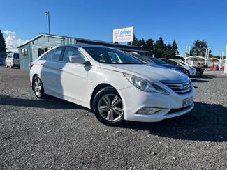 2013 Hyundai I45 - Thumbnail