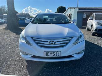 2013 Hyundai I45 - Thumbnail