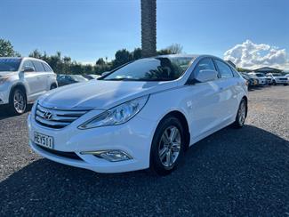 2013 Hyundai I45 - Thumbnail