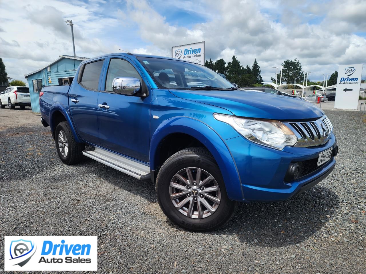 2015 Mitsubishi Triton