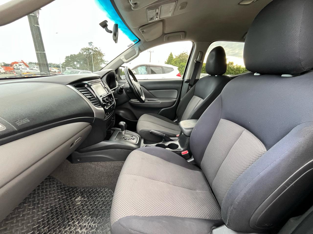 2015 Mitsubishi Triton