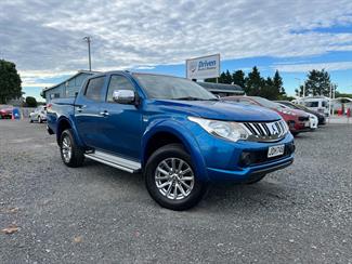 2015 Mitsubishi Triton - Thumbnail
