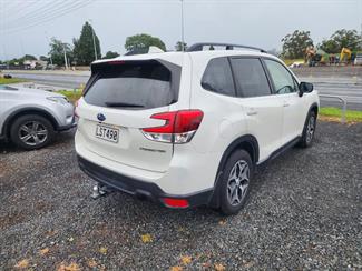 2018 Subaru Forester - Thumbnail