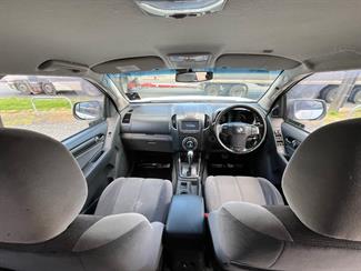 2014 Holden Colorado - Thumbnail