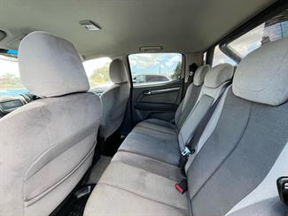 2014 Holden Colorado - Thumbnail