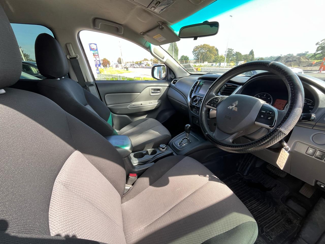 2017 Mitsubishi Triton