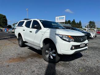 2017 Mitsubishi Triton - Thumbnail