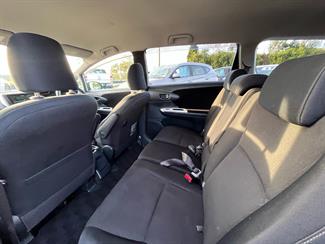 2009 Toyota Wish - Thumbnail